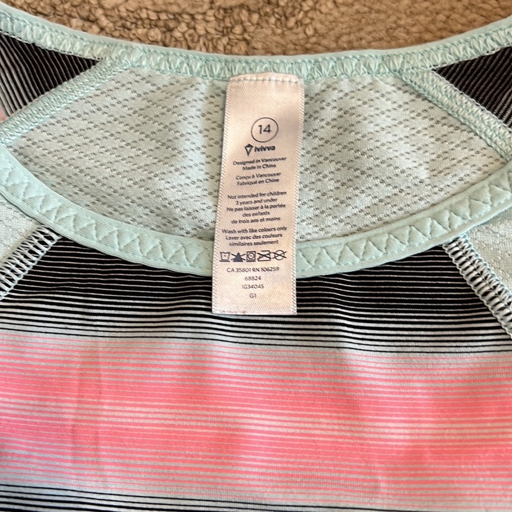 Tee - Picture 6 of 14